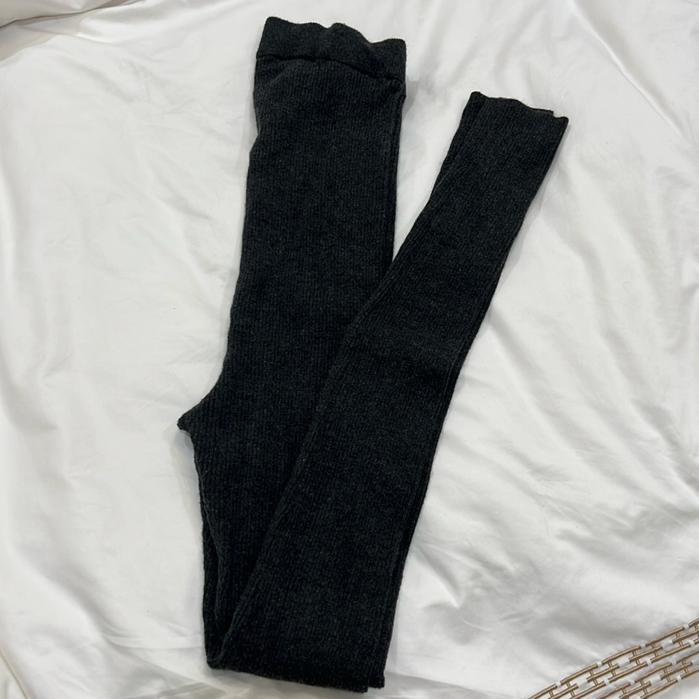 H&M maternity knitted ribbed tights. Size S